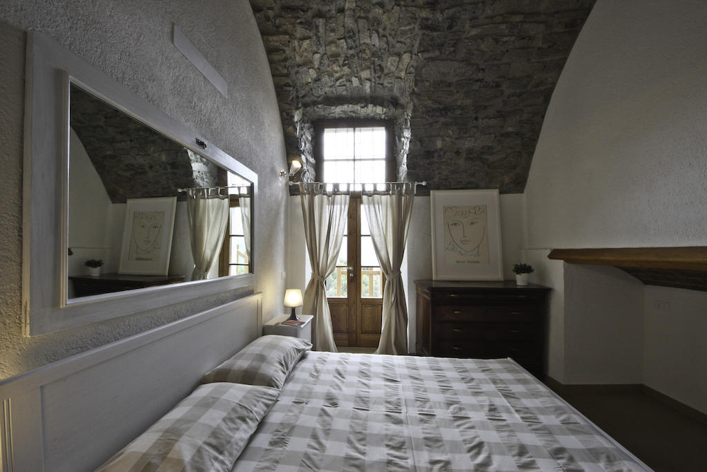 Agriturismo Crotto Di Somana Mandello del Lario Rom bilde